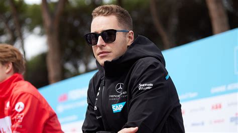 Stoffel Vandoorne to join Aston Martin as test and reserve driver.